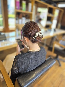 オードット ヘアデザイナーズ(O.hair designers) 大人っぽシニヨンスタイル！