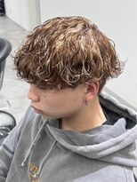 メンズ サロン ドット トウキョウ 町田店(men's salon dot. tokyo)&nbsp;ツイストスパイラルパーマ＆ハイライトカラー