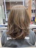 海外風レイヤー　シャギー　ハッシュカット　30代　40代　50代◆