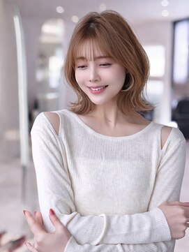 イオ 本厚木(io) くびれ顔周りレイヤーボブカット美髪質改善トリートメント