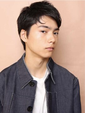 サーカス バイ ビュートリアム 青山(CIRCUS by BEAUTRIUM) 黒髪ツーブロック 刈り上げない 爽やかマッシュ