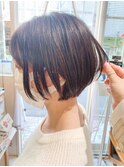 大人かわいい小顔丸みのあるショートボブ　20代30代40代