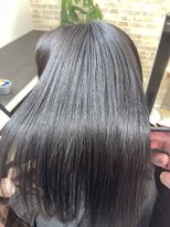 ブルーフィン シセロ(Blue Fin cicero) 髪質改善★うるツヤ★切りっぱなしボブ★ストレート耳掛け小顔