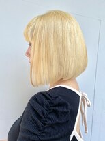 カリーナコークス 原宿 渋谷(Carina COKETH)&nbsp;ダブルカラー/インナーカラー/イヤリングカラー/ブロンド/ボブ