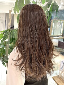 ケンジ 横浜(KENJE) さとうあやか/#ハイライト#ナチュラルハイライト#ベージュカラー