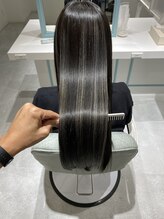 出来るだけダメージを少なくストレートにしたい