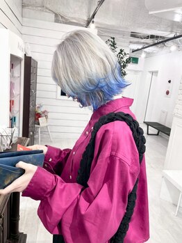 メゾントワ(Maison Toi)の写真/《色落ちも綺麗に保てるカラー》技術力のあるスタイリストがあなただけの似合うカラーをご提案＊