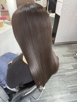 ラドゥーブル(LA DOUBLE)の写真/【アーケード内/駅から徒歩3分】髪質改善×レイヤーカットが好評♪マンツーマンで似合うが見つかるサロン☆