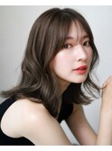 ぱっつん前髪薄めバング鎖骨ミディアムボブ耳かけボブパーマ小顔