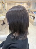 切りっぱなしボブ外ハネボブ似合わせカットイルミナカラーくびれ