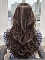 エアー 青山(AIR)&nbsp;レイヤーカット/ハイライトカラー