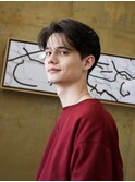 甘さ控えめ大人男子のシースルーヘア