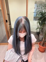 ヘアリゾートレガロ 瓢箪山店(Hair Resort regalo)&nbsp;グレージュインナーカラーくびれボブショートウルフ丸みショート