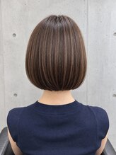 【自然で柔らかい縮毛矯正が得意】うねり・広がりを抑え、まとまるショート/ショートボブ/ボブで毎日快適◎