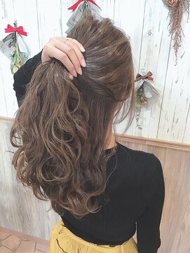 ハグ ヘアーサロン(HUG hair salon) ナチュラルロング
