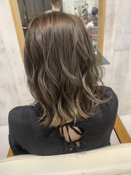 ルース(RUTH) オリーブグレージュ