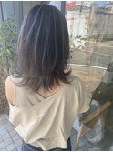 外はねセミディ×アンブレラカラー