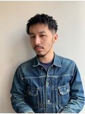 アップバング 束感ショート ビジネススタイル ツーブロック