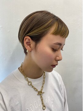 シーカ ニカイ(siika NIKAI) ショートボブにyellowアクセントを！