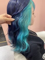 シェリエ(Cherie) インナーカラー/ネイビーカラー/水色カラー/寒色系カラー