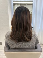 ウイ バイ ファースト 北四番丁店(u'i by first)&nbsp;ピンクブラウン ミディアムレイヤー 艶カラー 