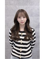 アンダーバーホワイト 鳳店(_WHITE)&nbsp;グレージュカラーくびれ巻きスタイル