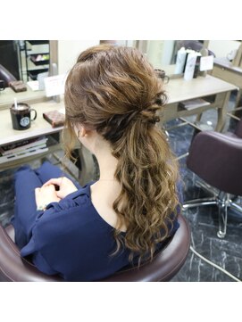 エヌエービー 池袋店(N.A.B.) ローポニー（ヘアセット）