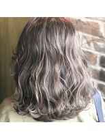 ロイジー(roijir)&nbsp;【roijir】guestヘアxアディクシーシルバー