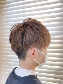 イロヘア アンジョウ(ilo.hair anjo) マッシュショート×アッシュベージュ