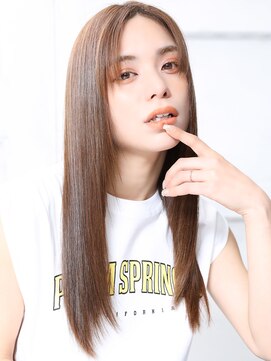 クラッチ ユニ(CLUTCH uni) 大人可愛い小顔美髪ツヤ髪艶感バニラベージュ髪質改善A3