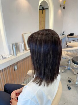 ザイエロー(THE YELLOW) ミディアムヘアのハイライトカラー♪