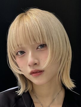 ノイ(noi) レイヤーボブ/ボブカット/ボブレイヤーカット/ブリーチカラー