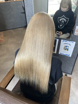 ティック 福井鯖江店(tic.) ハイトーンベージュ