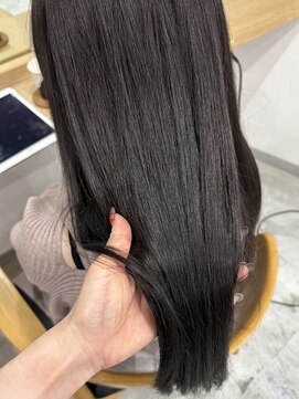 リュンヌ(Lune) 大人かわいい暗髪ダークブラウン/透明感/美髪/YU37