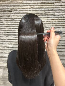 ビスイル 秋葉原店(Vis ill) ストレート艶髪ネイビーグレーアッシュブラック大人美人