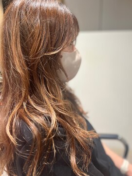 ローレン(LOREM) ナチュラルフェザーパーマ7.30くびれヘアフェザーパーマ