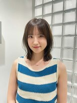 イル 天神西通り店(ill)&nbsp;10代20代レイヤーカット/フェイスレイヤー／グレージュ/透明感