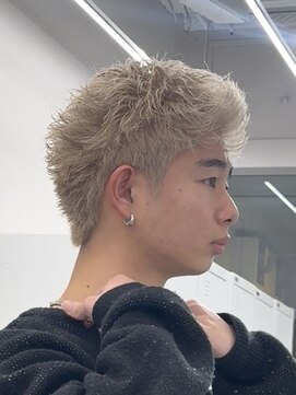 ササ 京都河原町店(33 SASA) ハイトーンショート　スパキーショート　京都四条河原町