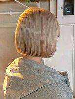 マジコ 梅田(Magico)&nbsp;ダブルカラー/ケアブリーチ/ミルクティーベージュ/レイヤー/梅田