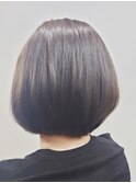 グレー系カラーボブ