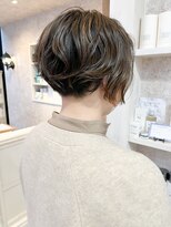 キャアリー(Caary)&nbsp;福山人気caaryオリーブアッシュ／ニュアンスパーマ/大人刈り上げ