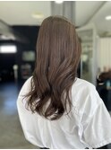 オリーブブラウン