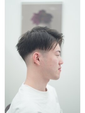 グランクラブ(GRANCLUB) カット　パーマ　フェード　シェービング　ヘッドスパ