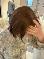 ルーム(Loom.)&nbsp;ハイトーンボブぱっつん前髪ボブミニボブ切りっぱなしボブ