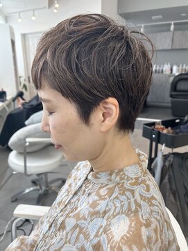 アルトル 池袋(altru) 癖毛ショートカット