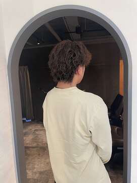 エハプラスマウナ(Eha+MAUNA) ツイストパーマ