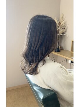 ルミエール(lumiere) 暗めのマットグレージュ☆