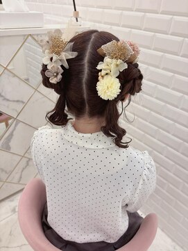 リルミー(Lilme) 成人式に!1番目立つくらげヘア*まゆ