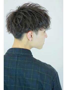 リップス 川崎(LIPPS) ショートレイヤー　無造作　マッシュ　刈り上げ