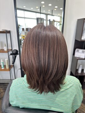 グラーヴ(GRAVE) グレージュカラー